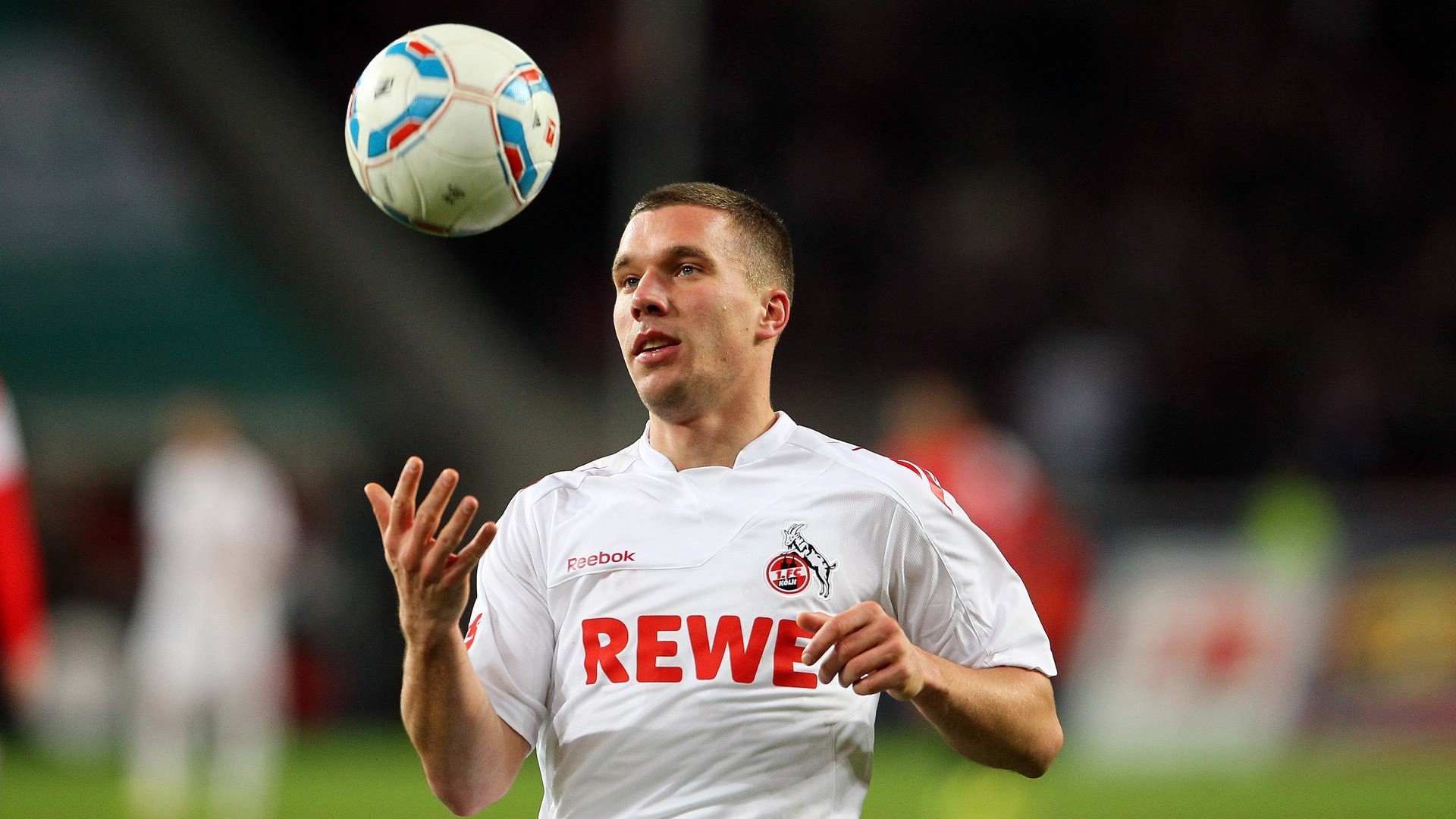 开云体育在线赛事直播-职业球员合同管理是否透明公开，球员合同分类